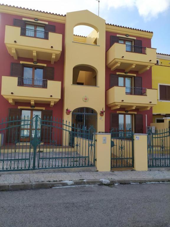 Residence Olimpo サンタ・テレーザ・ガッルーラ エクステリア 写真